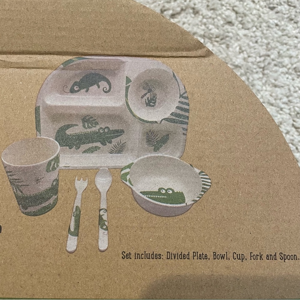 5pc Eco-Friendly Kid’s Dinnerware Set - Picture 2 of 3